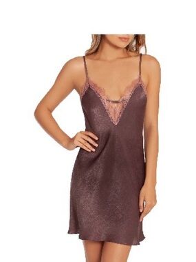 🎉HP🎉Midnight Bakery Silky Lace-Trim Slip/Gown